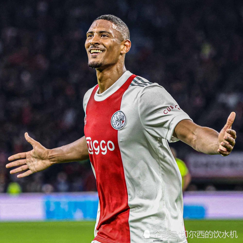 冲刺阶段突围战来临；广州队围绕荷甲队长鼓劲；震撼外界；球探报告显示潜力的简单介绍